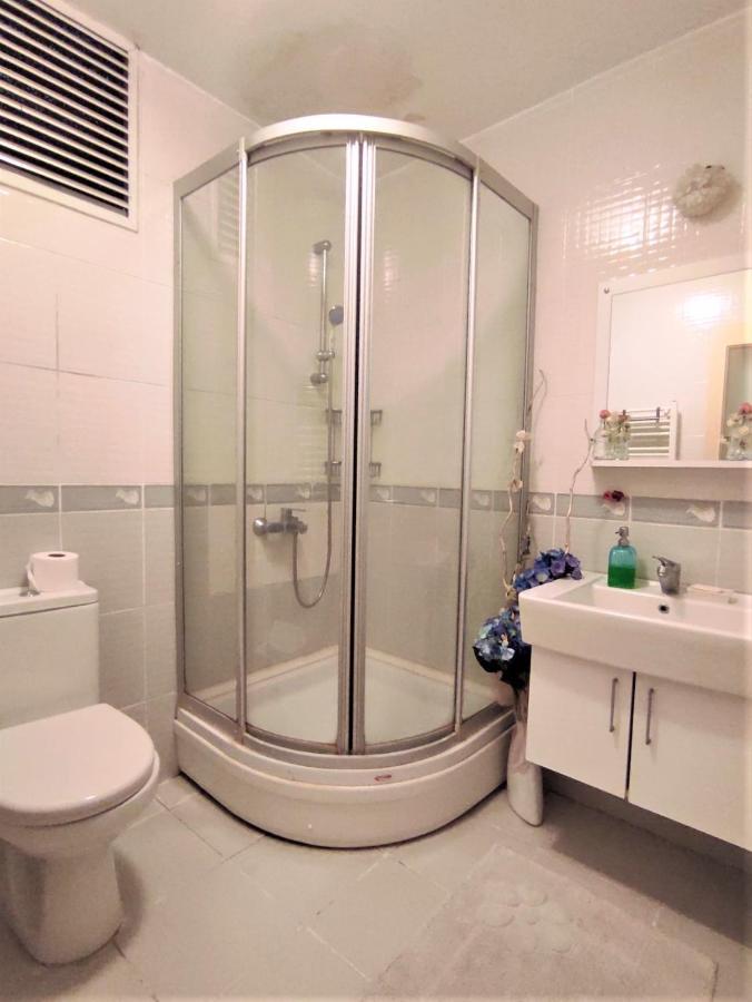Peaceful Suite Centre Of Kadikoey Istanbul Ngoại thất bức ảnh